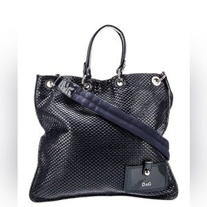 D&G
Patent Leather Shoulder Bag